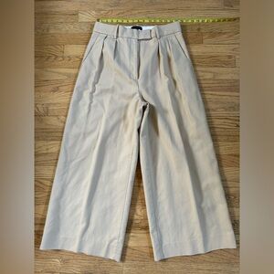 Banana Republic wide leg trouser size 10